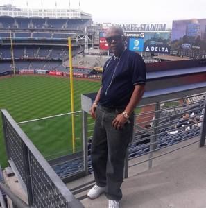 Meet your Posher, Cesar